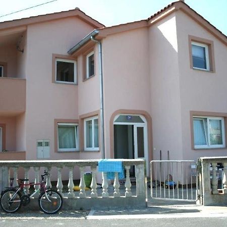 Апартаменты App Dzafic Vrh  Экстерьер фото